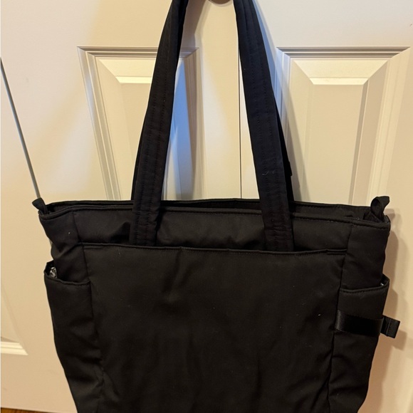 Vera Bradley Cotton Utility Tote Bag - Picture 6 of 7